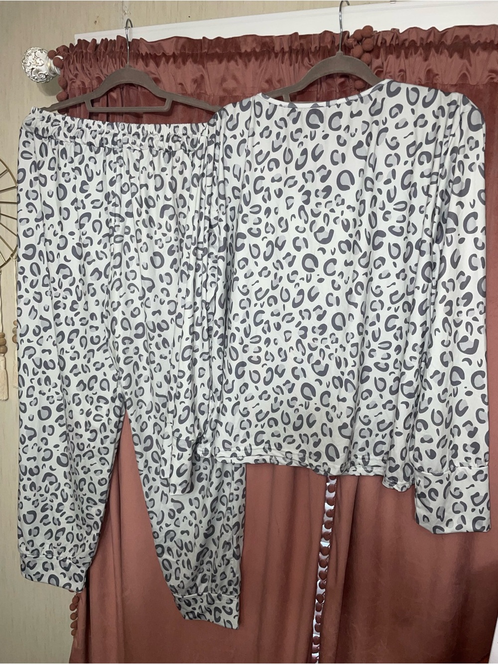 White & Gray Leopard Print Pajama Set - Picture 3 of 4